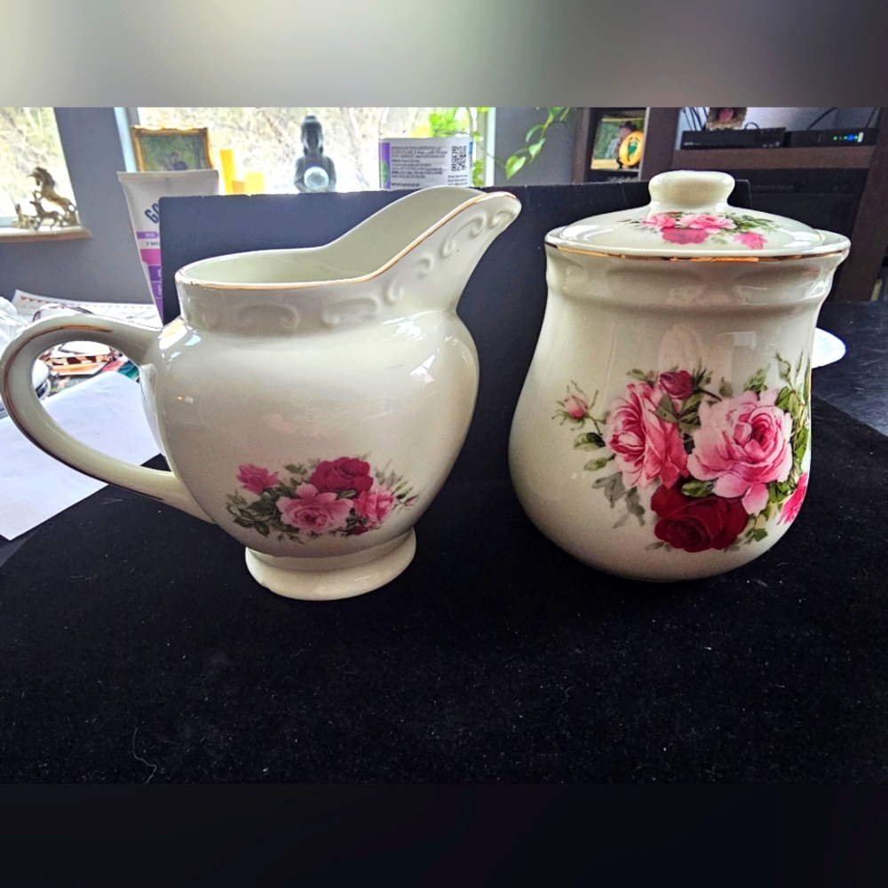 Canister and small pitcher set